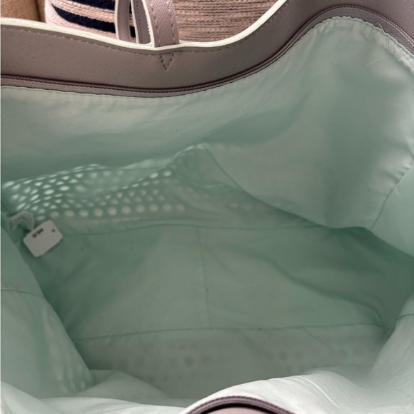 Bath & Body Works Gray and Mint Tote Bag with Mint Pouch - Picture 4 of 6